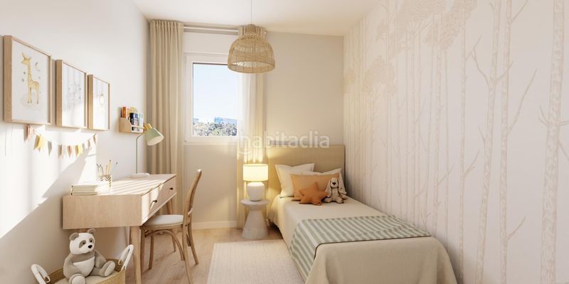 Foto f82ce4b6-185e-416e-b380-3e4d0c093fb2. Pis 91m<sup>2</sup> amb aparcament a Entrenúcleos Dos Hermanas