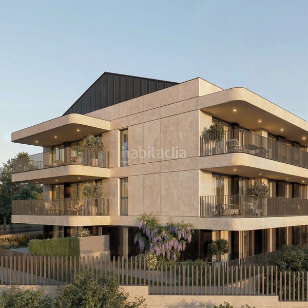 Foto b02018e4-d607-4c2a-84d1-627fc19f5337. Pis 220m<sup>2</sup> amb calefacció aparcament piscina a Premià de Dalt
