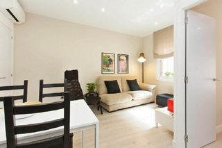 Location Appartement  Calle soria 6. Recientemente renovado