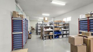 Local Comercial  Carrer d'alemanya. Rentabilidad desde el primer día o entrega libre: tú eliges la e