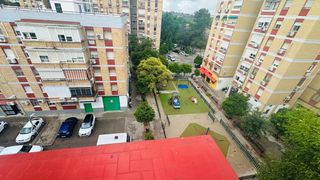 Pis a Barrio León. Exclusiva vivienda en el tardón (triana) – amplitud, comodidad y