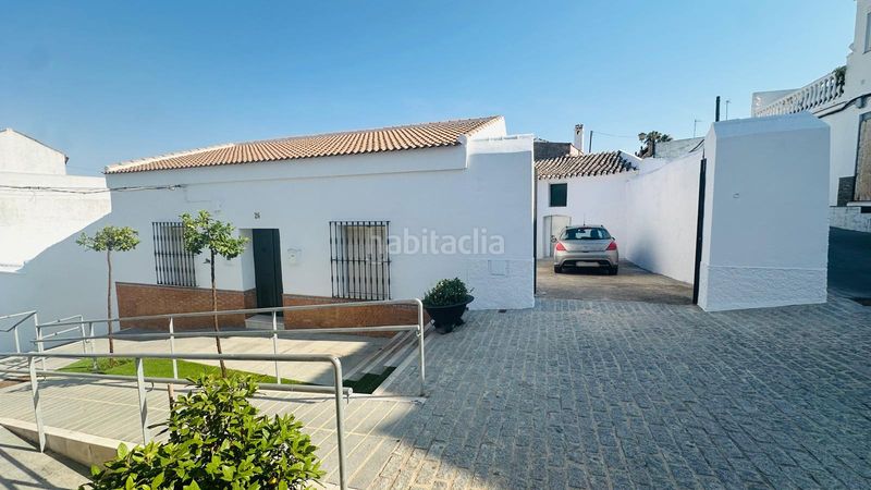 Foto a9931949-6e3d-4bdf-a7c5-dea37d98dc5f. Xalet amb calefacció aparcament a Aznalcázar