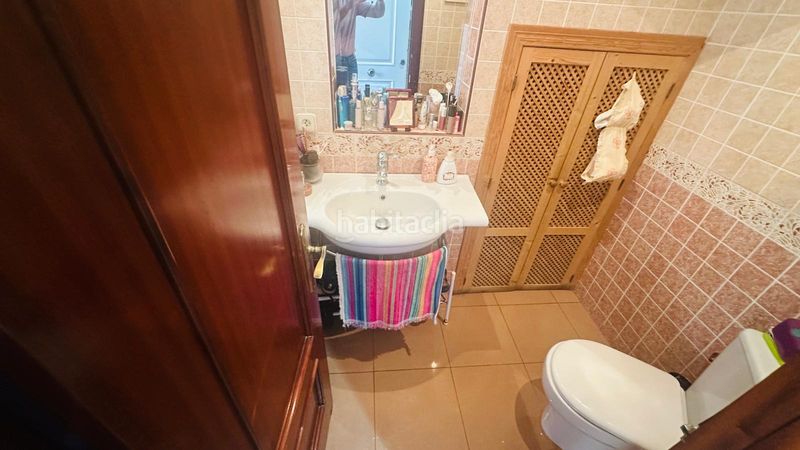 Foto 37a96bbc-d8e9-4d22-b5d3-6b216dfb19a1. Casa amb calefacció piscina a Avenida Juan Diego Bormujos