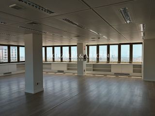 Miete Büro  Francesc macià. Oficina diáfana de 300 m con vistas panorámicas en francesc maci