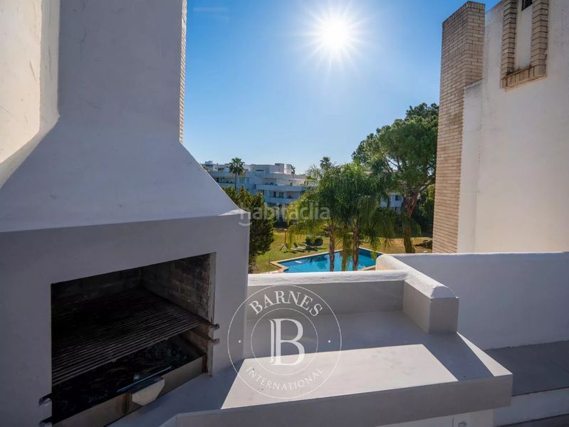 Foto 2833c95d-7a90-4bc7-9a14-b373a3abf0e3. Piso en Las Brisas Marbella