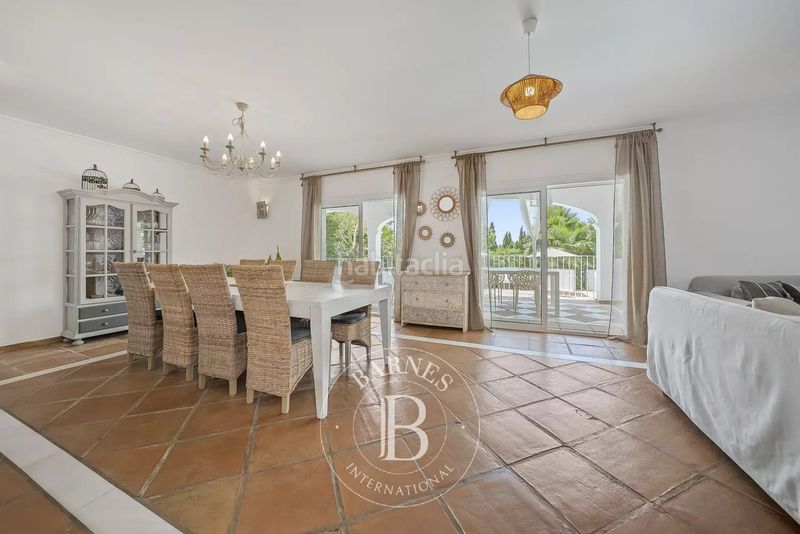 Foto 5fb0f0c8-e1ac-40e5-b9fd-2150492db77e. Casa amb calefacció aparcament piscina a Las Lomas Estepona