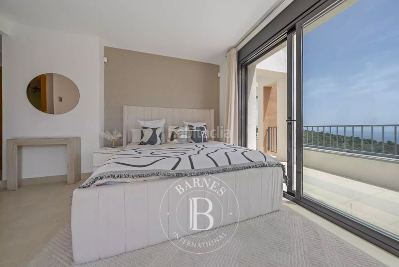 Foto 7bbb024b-f467-43bd-9e38-7286a253e6f3. Àtic amb calefacció piscina a Alto de los Monteros Marbella
