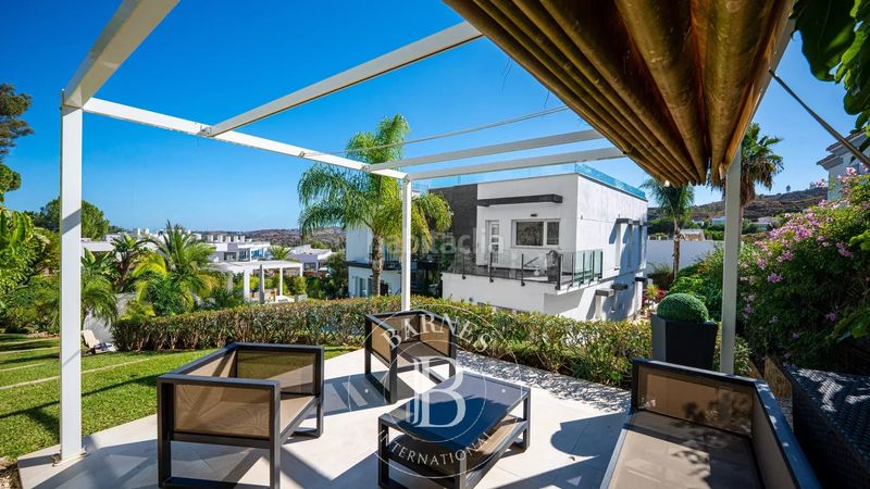 Foto 42118f4a-c8af-4d7f-b4da-10b78bce6212. Casa amb calefacció piscina a Playa Bajadilla - Puertos Marbella