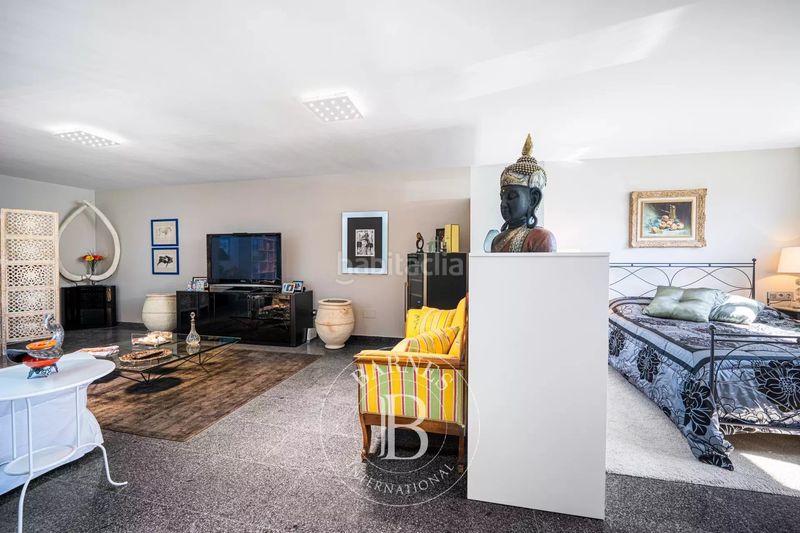 Foto f5a774ec-9407-4894-bcad-56686d22ed34. Casa amb calefacció piscina a Playa Bajadilla - Puertos Marbella