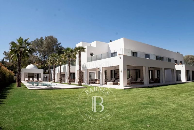 Foto 444fbf0f-6655-4712-a0f8-8fcbb31866c9. Lloguer casa amb calefacció aparcament piscina a Sotogrande