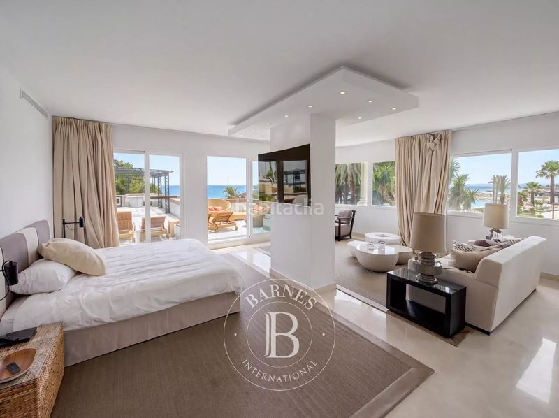 Foto c02850cc-6f05-4a05-865e-dc0d87754557. Flat with heating parking pool in Casco Antiguo Marbella