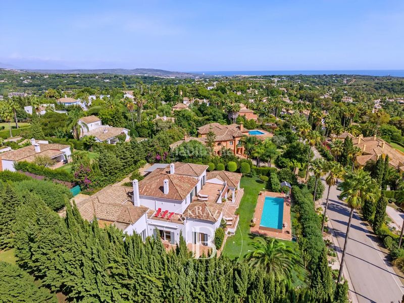 Foto 0f146af8-1ed2-4dd0-82b7-fc119a7748c1. Casa amb calefacció piscina a Zona F Sotogrande