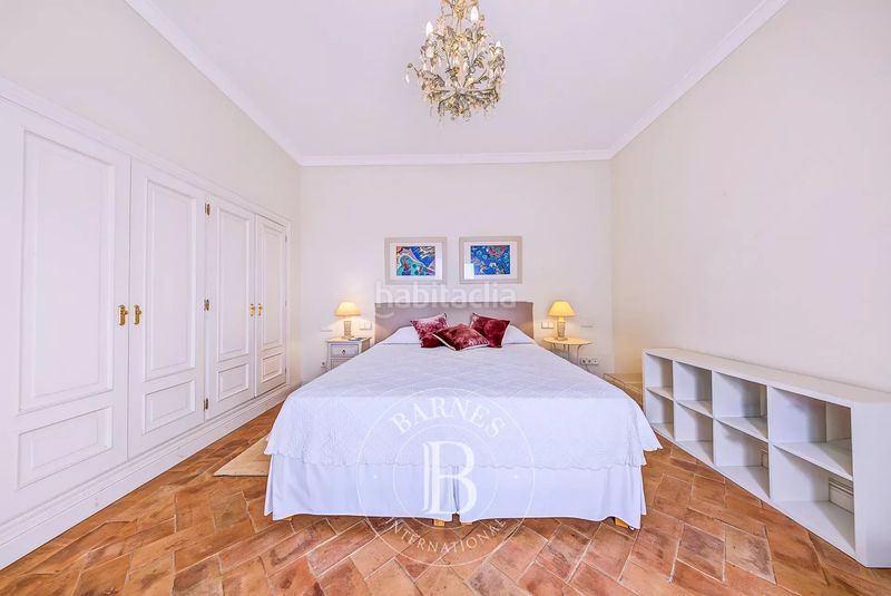Foto 7a238b43-3393-49b6-b076-f8caeb5787f6. Casa amb calefacció piscina a Zona F Sotogrande