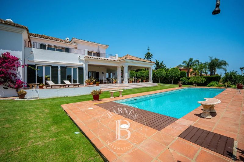 Foto f127ae92-978c-4ace-810a-7d727803cae9. Casa amb calefacció piscina a Sotogrande alto Sotogrande