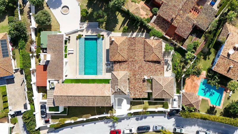 Foto 2e62c76a-1474-4525-bd77-4f1aa176dbdb. Casa amb calefacció piscina a Casco Antiguo Marbella