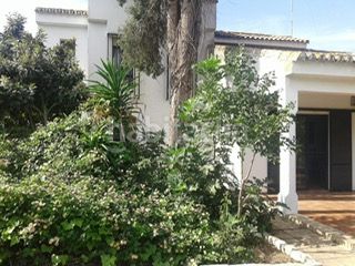 Foto 437011e1-8091-4e7d-87a3-3d594c2df0c5. Xalet amb aparcament a Beas