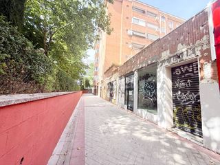 Local Comercial  De las provincias