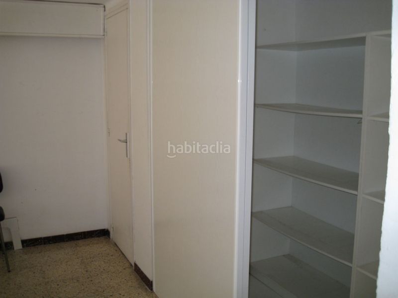 Foto c203849c-b17e-40d2-94a2-910aa58cc9f7. Local comercial a Platja de Ponent Salou