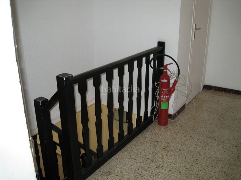 Foto c2a242de-cb27-4d4f-8247-0a96d9fe7017. Local comercial a Platja de Ponent Salou
