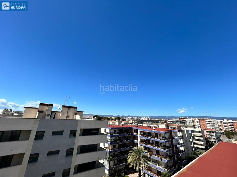 Foto 410e054f-bba9-4f91-b916-2053474a08ea. Dachwohnung mit heizung pool in Platja de Llevant Salou