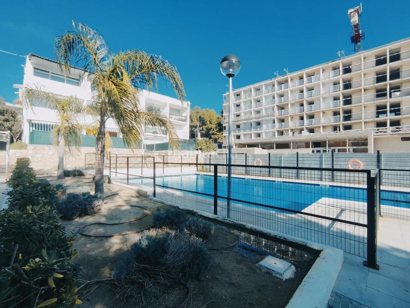 Foto b74d8273-e026-4470-81e4-fdce7e240f2f. Apartamento encantador apartamento en cap con vista al mar en Salou