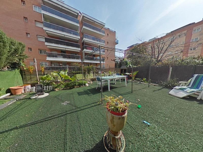 Foto 803d1e8a-21bd-47f2-b8f4-d16b03ce2c8f. Planta baixa amb calefacció aparcament piscina a Salou