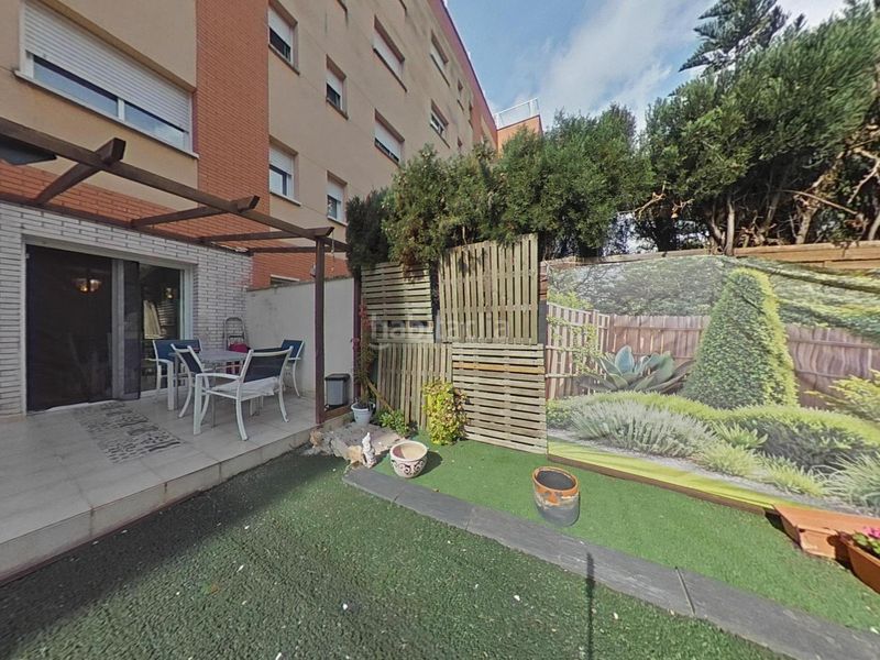 Foto d7c01e84-c798-4b2d-9a21-fec593d6407d. Planta baixa amb calefacció aparcament piscina a Salou