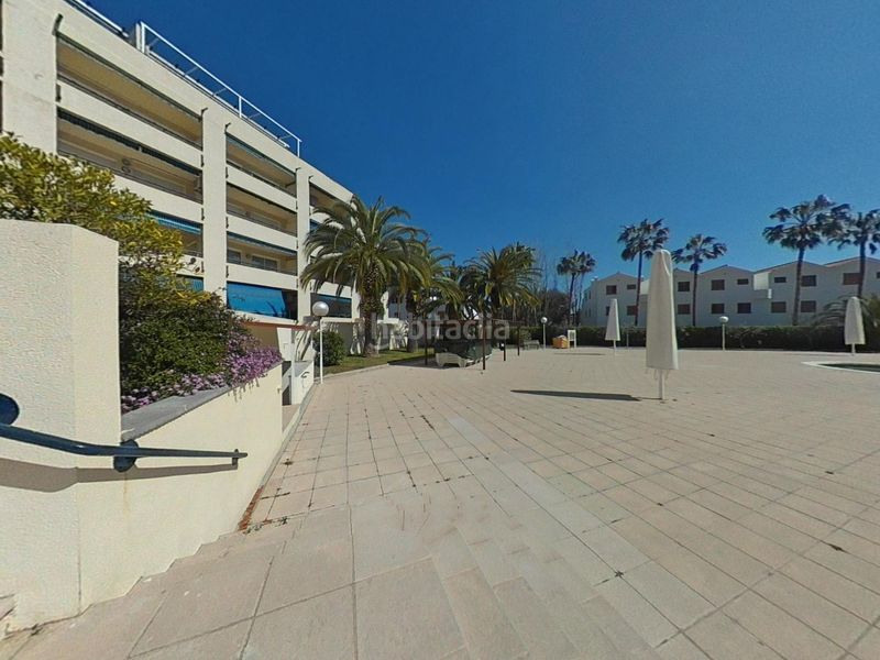 Foto 33014c44-f69e-46c5-9fc7-3cbe99fbae8c. Apartament amb piscina a La Pineda Vila-seca