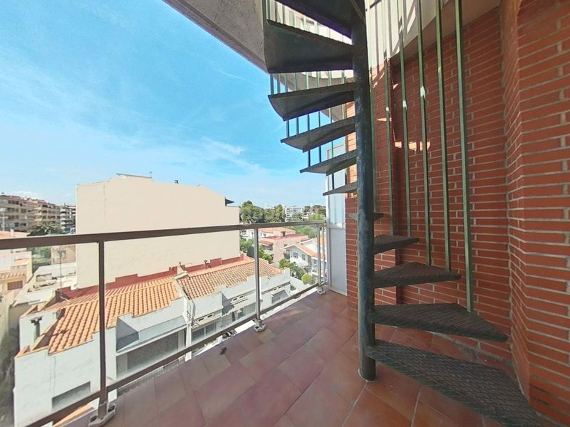Foto 3a5117f7-ef13-426a-9676-f483889c0cc5. Àtic amb calefacció aparcament a Platja de Llevant Salou