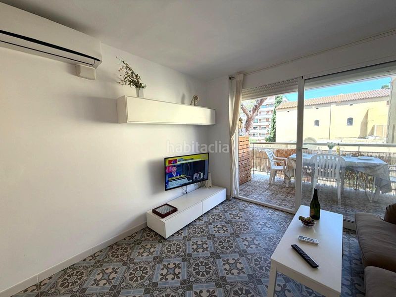 Foto 9369b96e-c684-4e98-b529-cb0d922338bd. Apartament a Platja de Ponent Salou