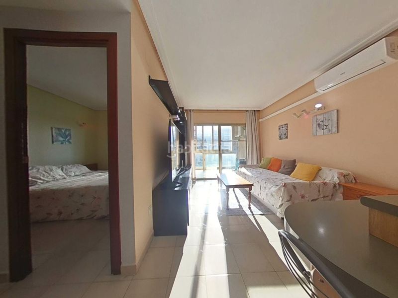 Foto f5519e52-d980-4d54-8146-848d014a67d4. Apartament amb calefacció piscina a Centre Salou