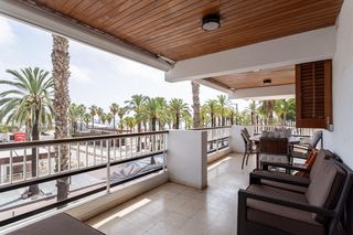 Apartament a Passeig MIRAMAR