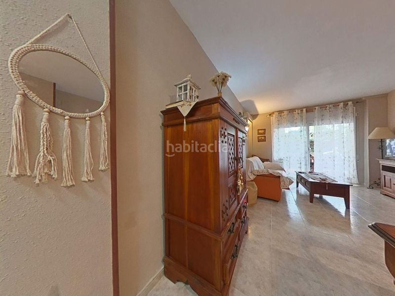 Foto e23eabc1-17ca-442e-882c-90b341e283c4. Planta baixa amb calefacció aparcament piscina a Salou