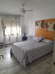 Miete Etagenwohnung in Calle las navas 28. Piso muy reformado zona norte