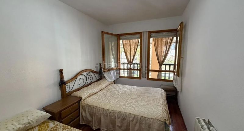 Foto 2c61150a-c3f2-407f-a8ee-08718a264307. Apartament a plaza de europa 4 a Canfranc