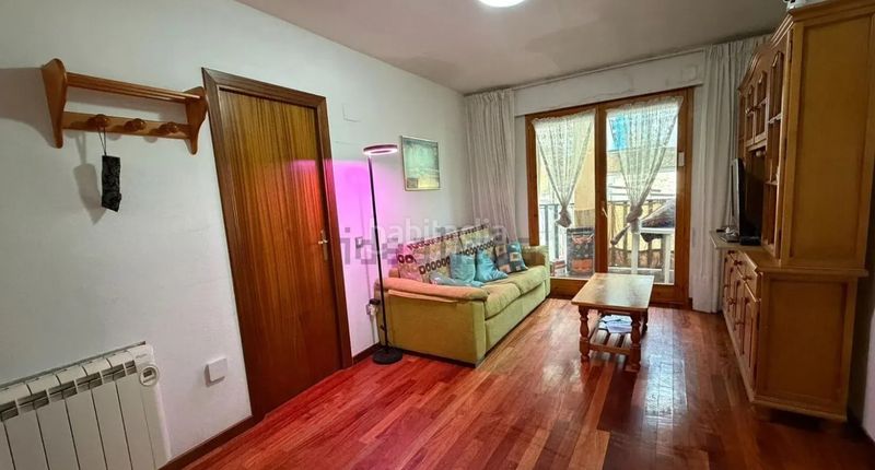Foto 97afbdc2-520b-4ac0-9a19-b9a0adab6ea7. Apartament a plaza de europa 4 a Canfranc