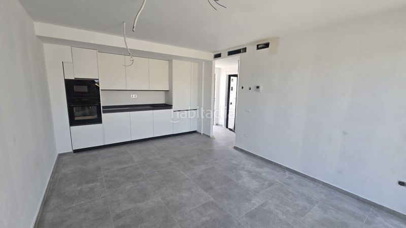 Foto 1db5f741-99aa-4a2a-b447-69abaa0978d9. Apartament amb aparcament piscina a Los Pacos Fuengirola