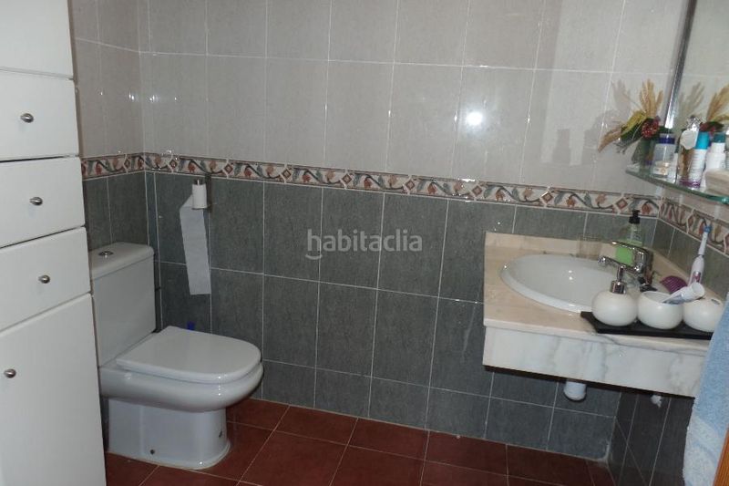 Foto 43462275-6128-4cb9-a1f0-0beb3124fadc. Lloguer xalet amb xemeneia calefacció aparcament piscina a Riba - roja de Túria