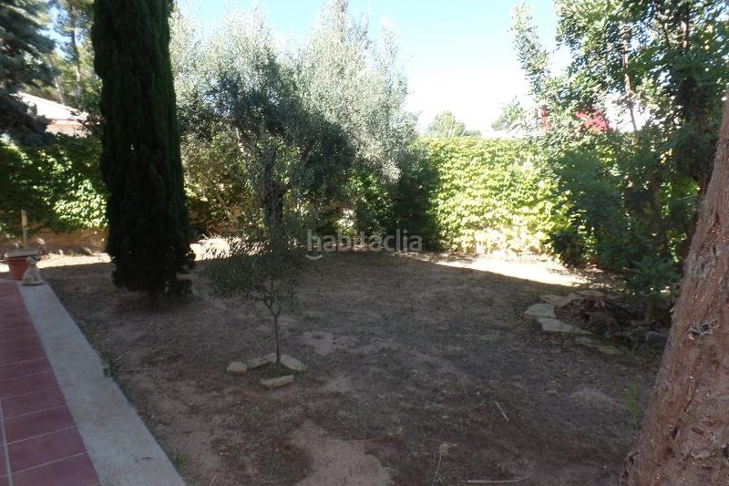 Foto 65f47b9b-bdd4-4940-9a20-bb0e51b9cd90. Lloguer xalet amb xemeneia calefacció aparcament piscina a Riba - roja de Túria