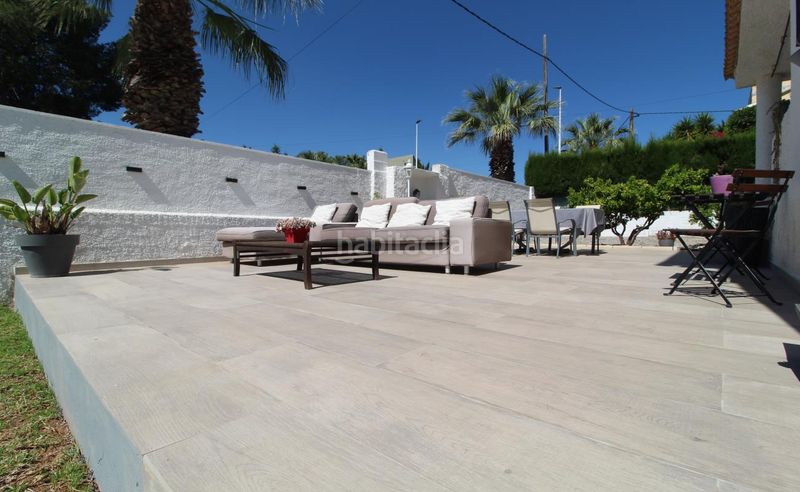 Foto f22cf1a5-b1f9-4f02-b20f-4761edc9aace. Xalet amb xemeneia calefacció aparcament piscina a Eliana (l´)