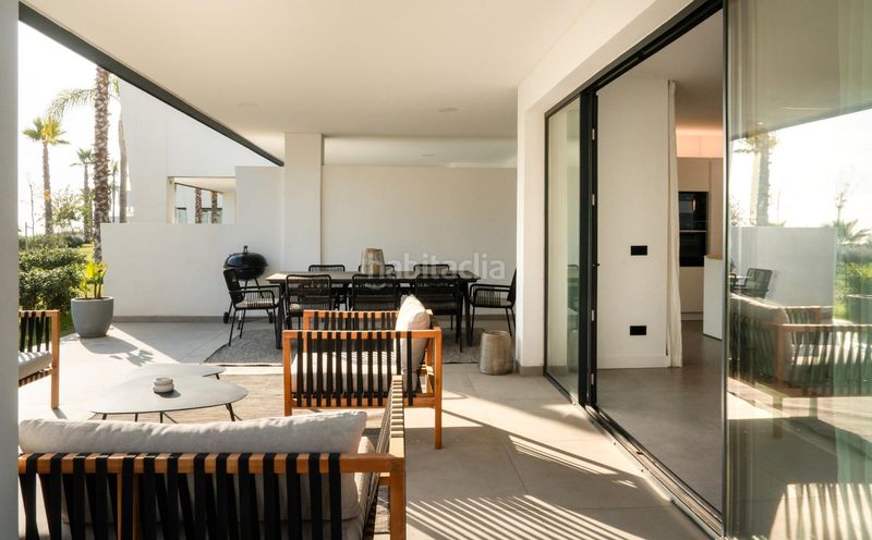 Foto 65094a2c-371c-4012-8065-f37d84f793d0. Apartament amb aparcament a altos de Estepona Estepona