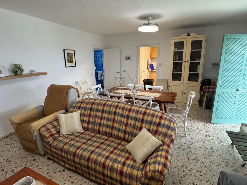 Foto 3d9d66d3-8dac-48e6-bab6-d5b058475901. Casa amb aparcament a Sotoserena Estepona