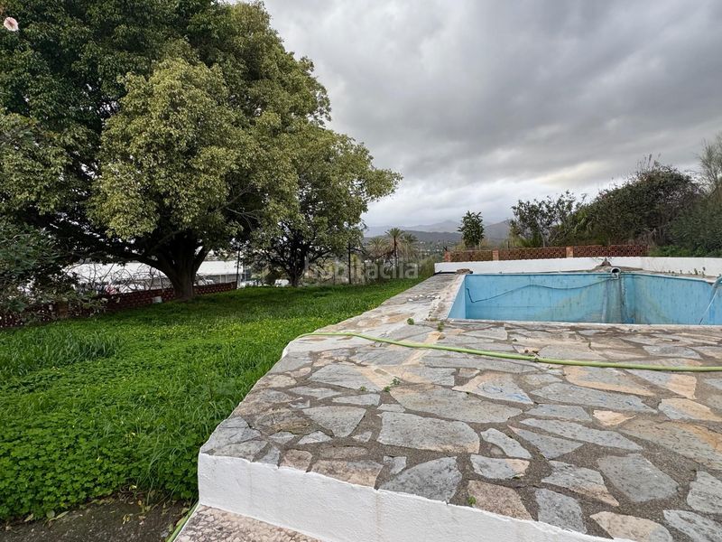 Foto 6a1471d0-6cea-4233-a4de-359d3e0fd11b. Casa amb aparcament a Sotoserena Estepona