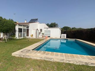 Xalet  Velerin el. Finca  piscina privada  a poca distancia de la playa