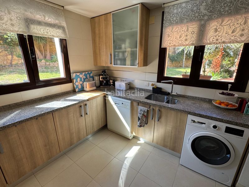 Foto e4ec09d0-7988-438f-8daf-861590f0920c. Casa adossada amb aparcament a Valle Romano Golf Estepona