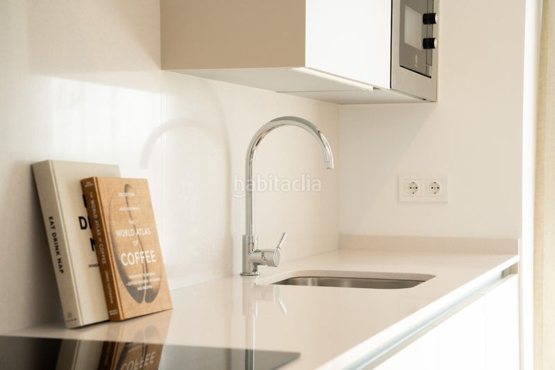 Foto 2e13d2ae-abe8-49d1-bf23-1e7d7055847e. Apartament amb calefacció piscina a Zona Calvario Estepona