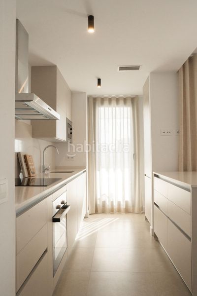 Foto c2e2519c-df24-4f42-9a62-53f54d8bd6da. Apartament amb calefacció piscina a Zona Calvario Estepona