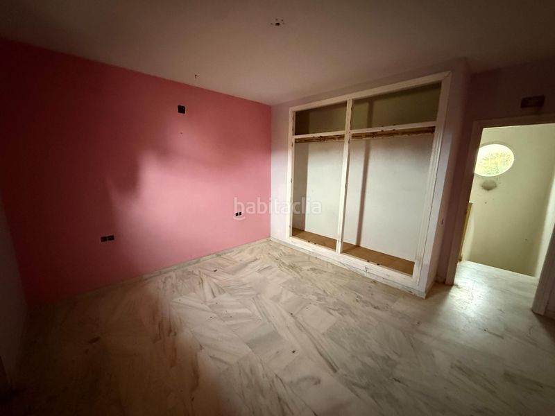 Foto db6a00a6-fb65-468d-9083-99e5cf36f40a. Terreny residencial a Estepona golf Estepona