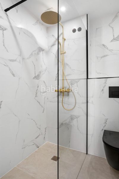 Foto 1ffa0ebd-2de7-49b9-901c-99a4f4a0c84d. Planta baixa amb aparcament piscina a Nueva Andalucía centro Marbella