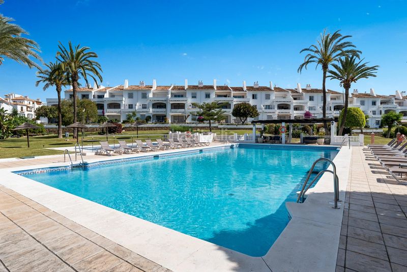 Foto a9346e16-231a-4740-b1f9-aa64301b0b6d. Planta baixa amb aparcament piscina a Nueva Andalucía centro Marbella